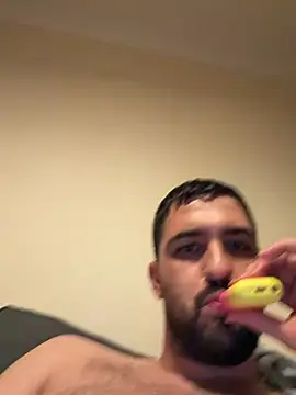 Snapshot of HornyDaddy6inch chatting on April 10, 9:41 pm HornyDaddy6inch online show from April 10, 9:41 pm