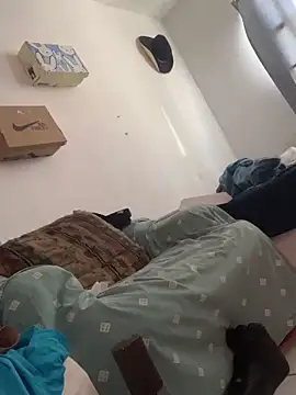 Hxnsovrgon online show from February 8, 4:25 pm