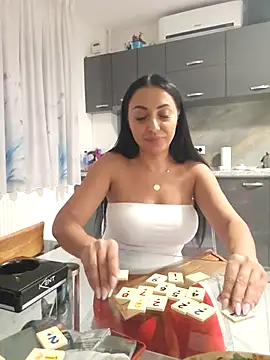 JoAnneSweet online show from September 26, 4:33 pm