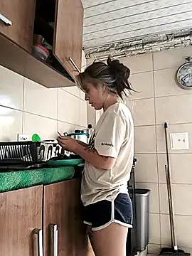 Tefannyy  online show from March 12, 1:17 pm