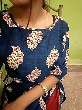 EACH 555 online show from November 23, 5:46 pm