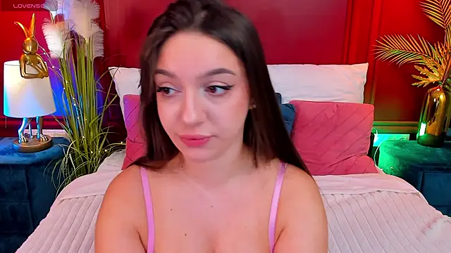 GiaCale online show from November 9, 6:33 am