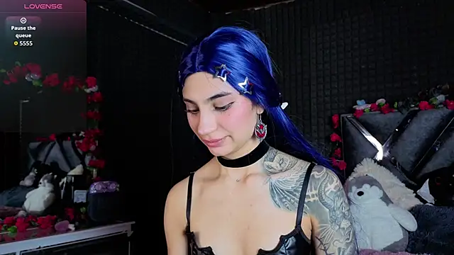 SolBeaumont1 online show from March 11, 9:43 pm