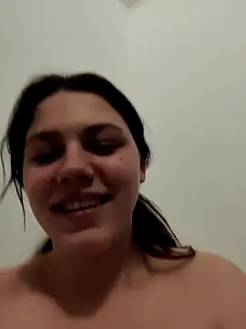 Snapshot of leeya_lee chatting on February 24, 5:11 am leeya lee online show from February 24, 5:11 am