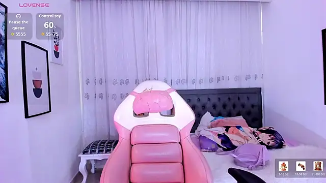 yenny garcia online show from March 7, 2:58 pm