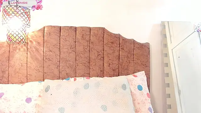 Mindy sweety online show from February 22, 1:24 pm