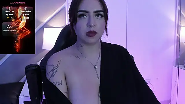 AnnikaMerliahh  online show from January 26, 4:09 pm