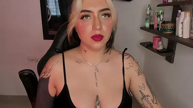 AnnikaMerliahh  online show from January 5, 5:27 pm