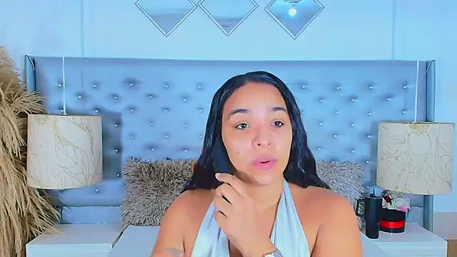 EileenBenzon online show from September 8, 4:06 pm