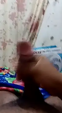 Snapshot of kaua_rola_de_mel chatting on December 25, 1:20 am kaua rola de mel online show from December 25, 1:20 am