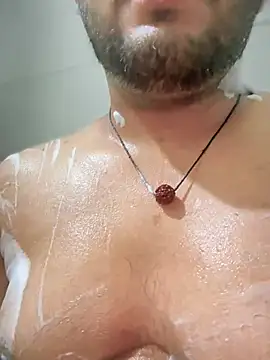 ved240 online show from March 3, 1:31 pm