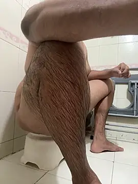 ved240 online show from April 11, 6:34 pm