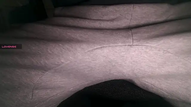 an4y8ot online show from December 17, 4:32 pm