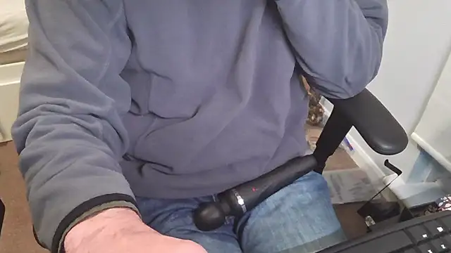 an4y8ot online show from November 26, 4:08 pm