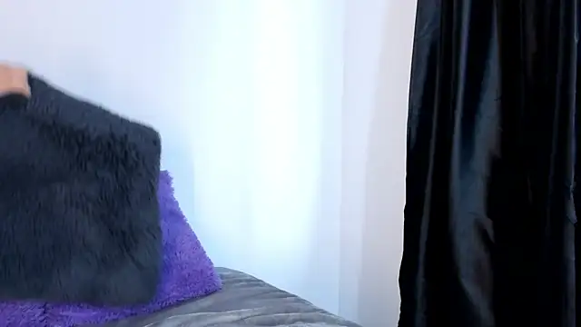 lana dol online show from March 17, 6:32 pm