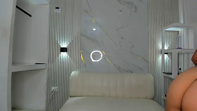 Nathasha gghh online show from December 19, 7:07 pm