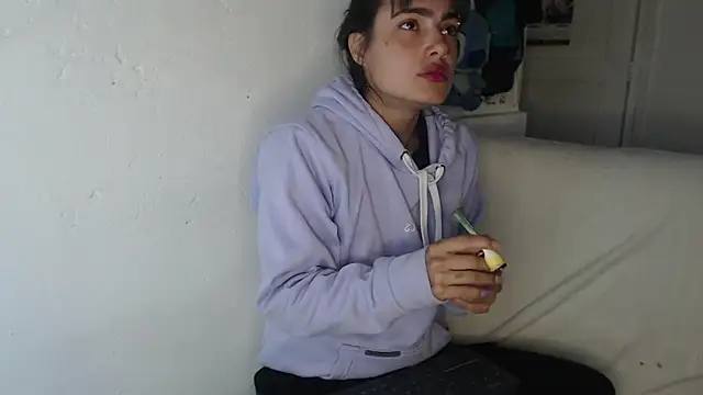 skinny sweet2411 online show from October 2, 10:55 am