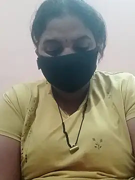 Snapshot of seemi_bhabhi chatting on March 15, 8:32 pm seemi bhabhi online show from March 15, 8:32 pm