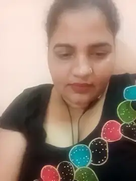 Snapshot of seemi_bhabhi chatting on March 20, 2:40 am seemi bhabhi online show from March 20, 2:40 am