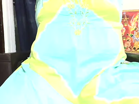 Snapshot of seemi_bhabhi chatting on February 24, 6:11 am seemi bhabhi online show from February 24, 6:11 am