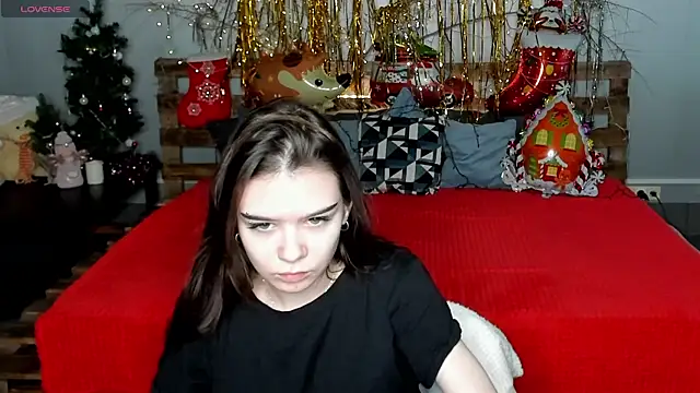 Snapshot of SweetyDeviliya chatting on December 25, 9:02 am SweetyDeviliya online show from December 25, 9:02 am