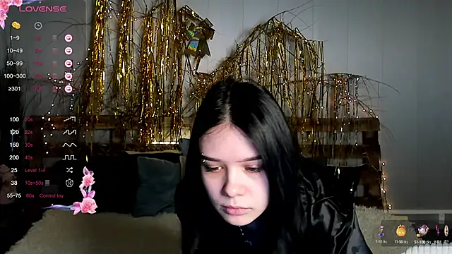 Snapshot of SweetyDeviliya chatting on February 4, 12:00 pm SweetyDeviliya online show from February 4, 12:00 pm