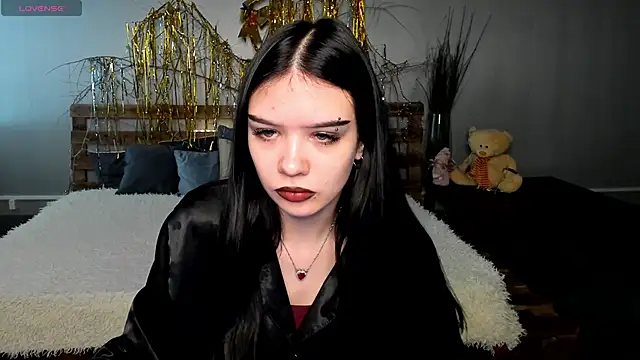 Snapshot of SweetyDeviliya chatting on February 15, 8:44 am SweetyDeviliya online show from February 15, 8:44 am