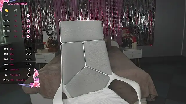 Snapshot of SweetyDeviliya chatting on March 11, 10:29 am SweetyDeviliya online show from March 11, 10:29 am