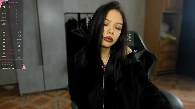 SweetyDeviliya online show from March 12, 6:41 am