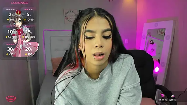 Snapshot of EMALINDA__HILSS chatting on February 21, 11:55 am EMALINDA HILSS online show from February 21, 11:55 am