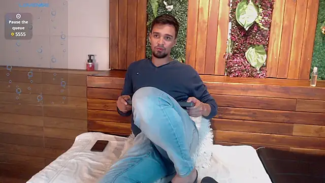 Edward max online show from February 3, 3:31 am