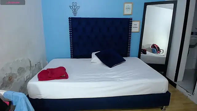 kinky redhead18 online show from March 11, 12:28 pm