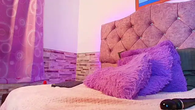 Melannytaylor online show from March 12, 3:29 pm