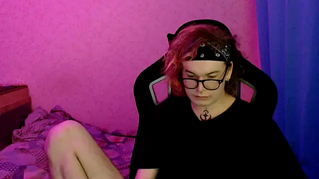 Snapshot of Steve_Mi chatting on November 6, 5:03 pm Steve Mi online show from November 6, 5:03 pm