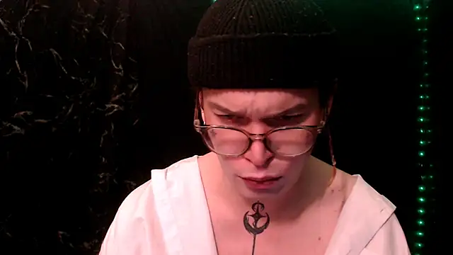 Snapshot of Steve_Mi chatting on November 20, 12:55 am Steve Mi online show from November 20, 12:55 am