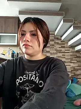Snapshot of Elsa_sweet chatting on May 8, 4:23 pm Elsa sweet online show from May 8, 4:23 pm