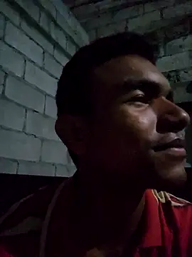 Reynold2608 online show from March 27, 2:06 am