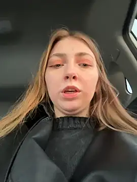 Sunny   Bunny online show from March 23, 3:05 pm