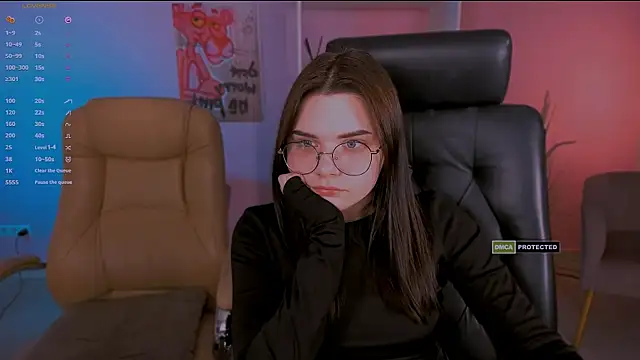 pure radiance1 online show from February 6, 3:52 pm