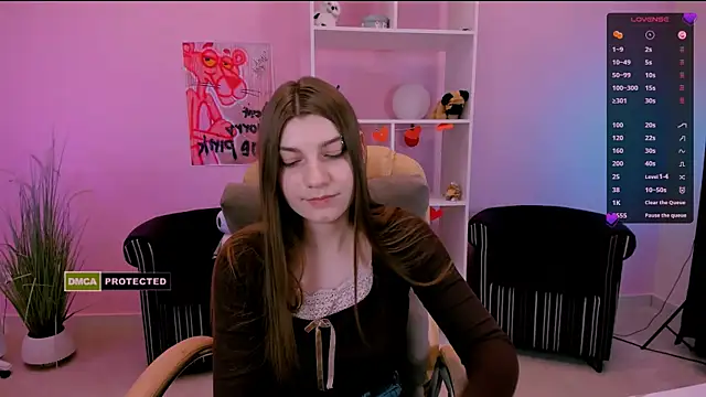 pure radiance1 online show from March 17, 1:18 pm