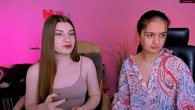 pure radiance1 online show from November 20, 9:09 am