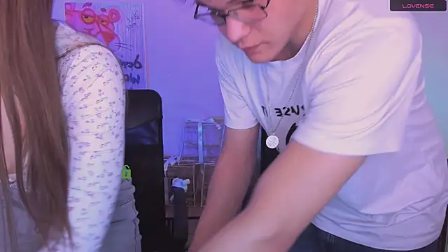 pure radiance1 online show from January 10, 10:17 am