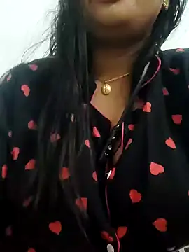 Snapshot of Priya_2222 chatting on January 11, 8:32 pm Priya 2222 online show from January 11, 8:32 pm