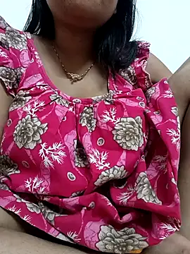 Snapshot of Priya_2222 chatting on March 18, 6:55 pm Priya 2222 online show from March 18, 6:55 pm