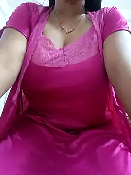 Snapshot of Priya_2222 chatting on March 30, 6:42 pm Priya 2222 online show from March 30, 6:42 pm