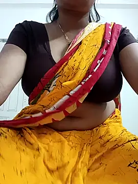 Snapshot of Priya_2222 chatting on April 21, 7:17 pm Priya 2222 online show from April 21, 7:17 pm