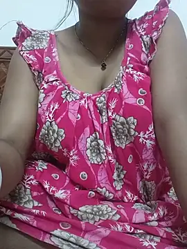 Snapshot of Priya_2222 chatting on May 21, 8:16 pm Priya 2222 online show from May 21, 8:16 pm