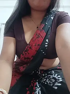 Snapshot of Priya_2222 chatting on May 25, 6:58 pm Priya 2222 online show from May 25, 6:58 pm