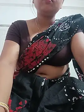 Snapshot of Priya_2222 chatting on June 5, 7:08 pm Priya 2222 online show from June 5, 7:08 pm