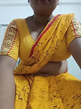 Snapshot of Priya_2222 chatting on June 8, 7:36 pm Priya 2222 online show from June 8, 7:36 pm